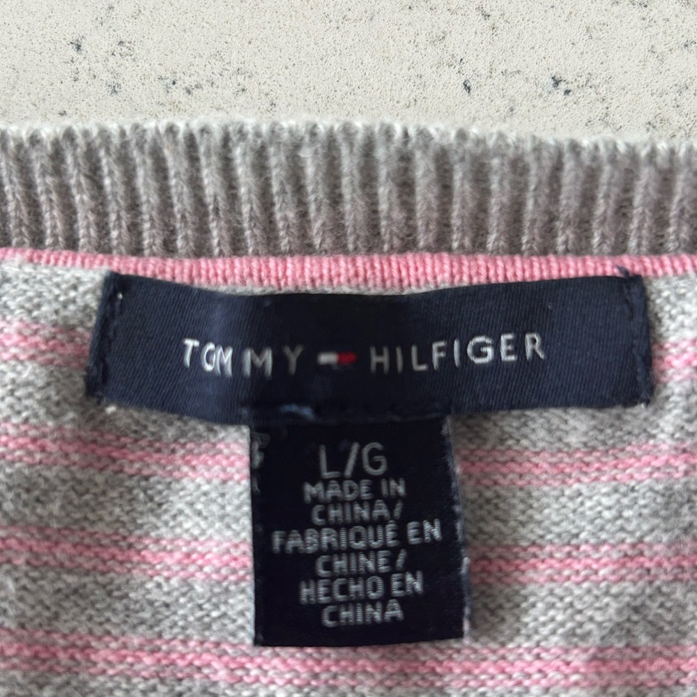 Tommy Hilfiger Argyle Sweater Vest - Picture 4 of 6